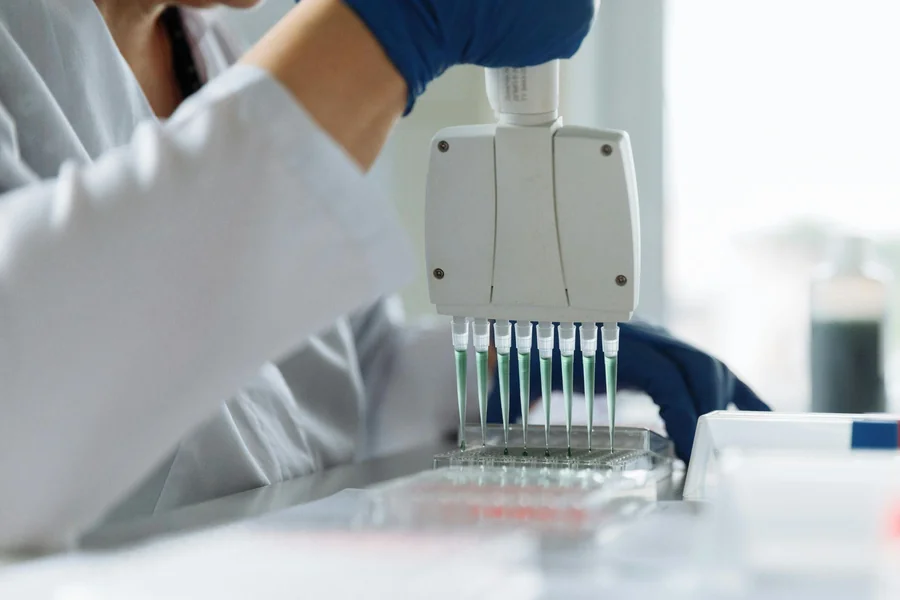 Picoliter Dispensing